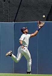 Bernie Williams picture 2