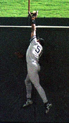 Bernie Williams picture 4